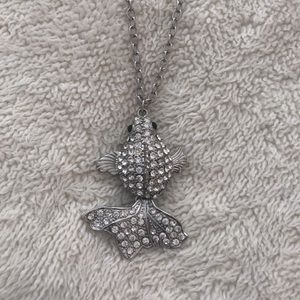 Fish rhinestone necklace